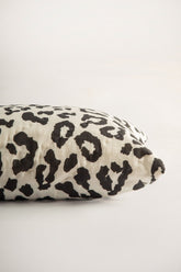 Wild Leopar Desenli El Yapımı 2'li Yastık Kılıfı - uniqlooms.com